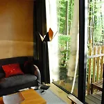 Des Bois De Villa *
